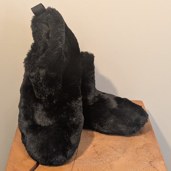 Fitflops Booties Black Furry Fuzzy Soft Ankle Slippers Shoes Lounge - Size 8 - Picture 1 of 9
